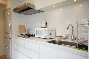 Elegance Place Horie 2*