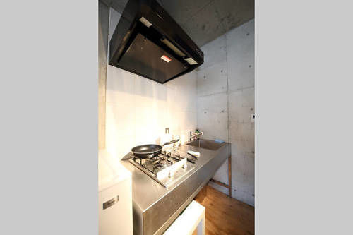 Elegance Place Horie 2*
