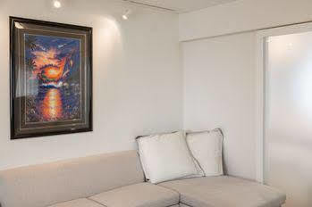 Hotel Elegance Place Horie